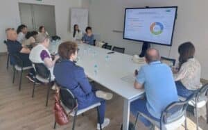 Photo d'une réunion pour des appels à projet